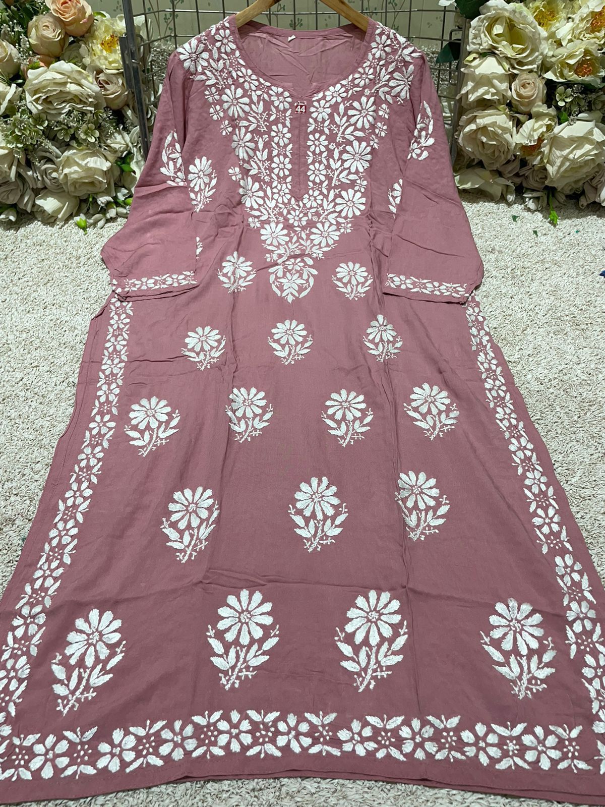 Lucknowi Chikankari Kurta